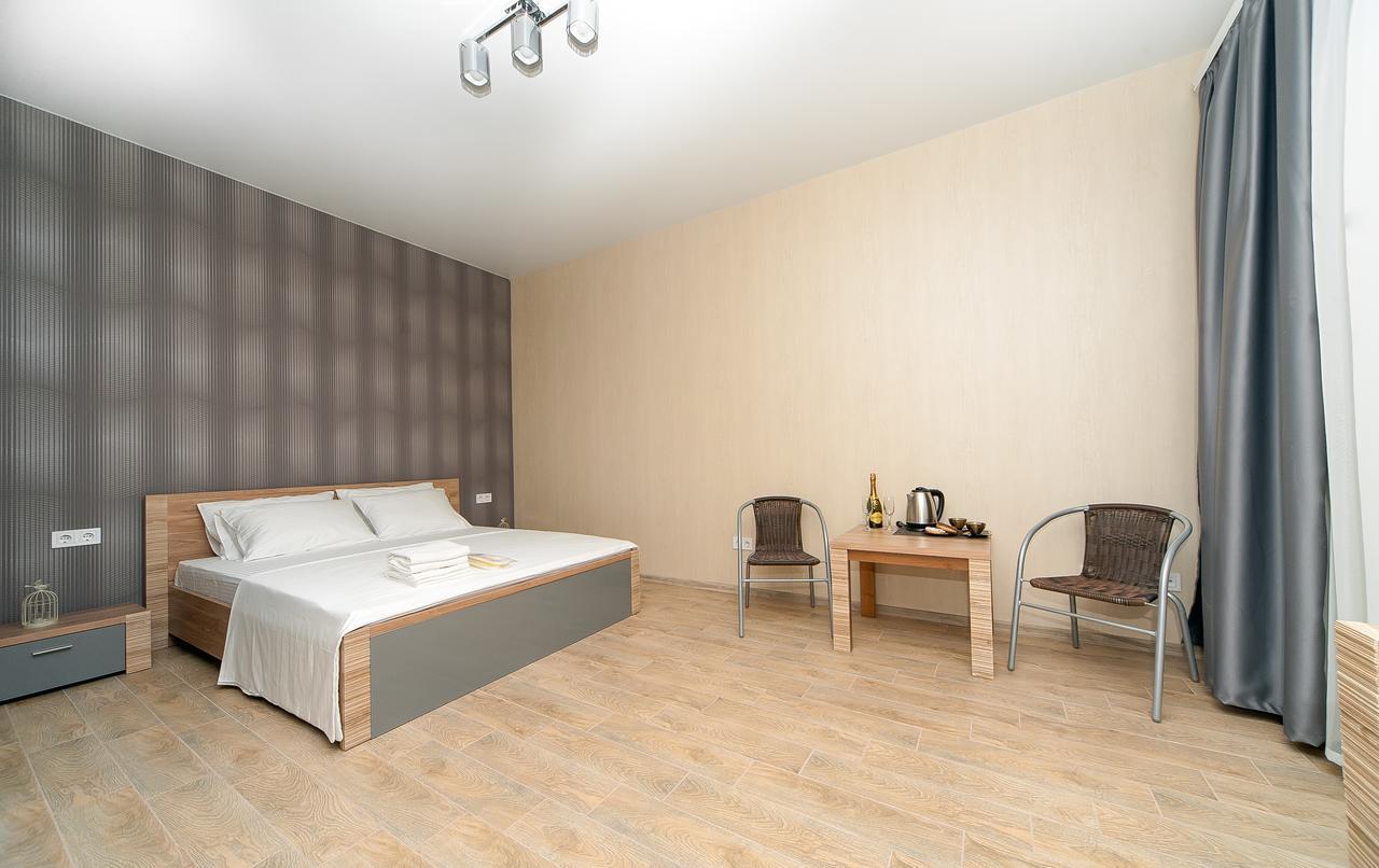 Hotel Fusion Odesa Exterior foto