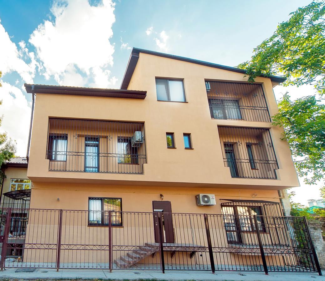 Hotel Fusion Odesa Exterior foto